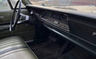 Plymouth-fury-1968-4