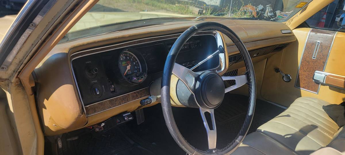 Plymouth-fury-1973-custom-15