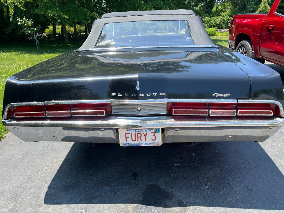 Plymouth-fury-iii-1967-black-1