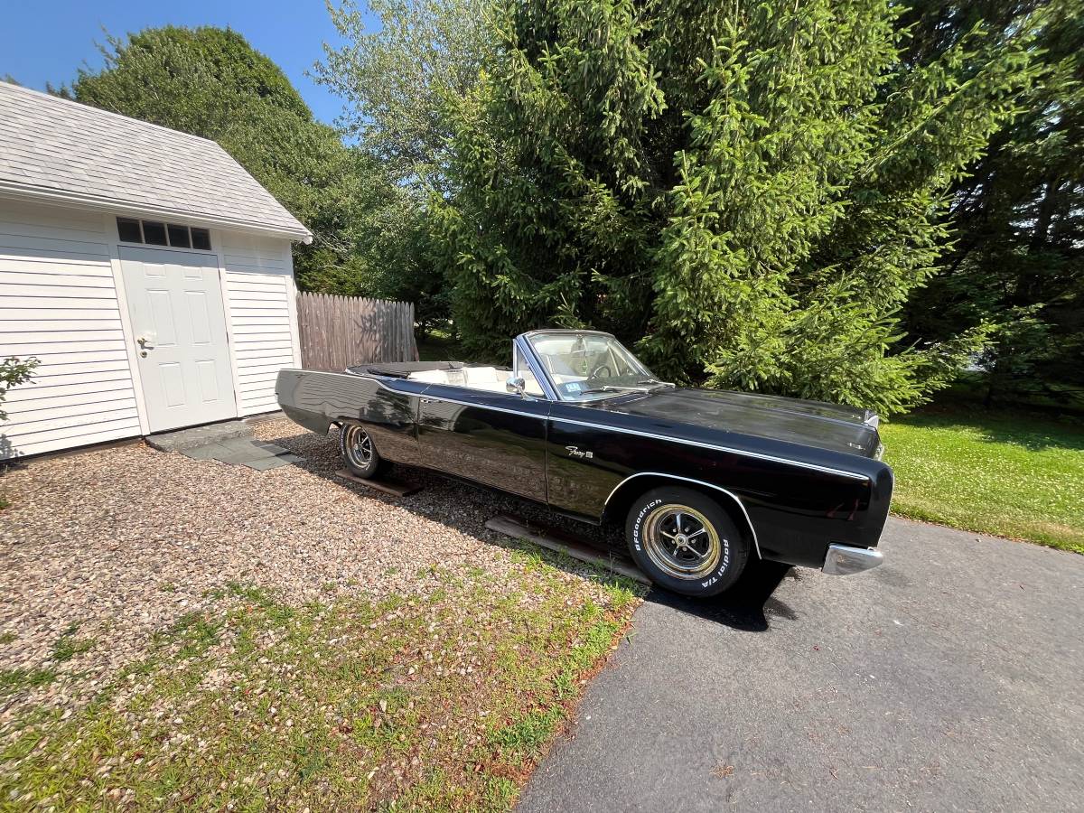 Plymouth-fury-iii-1967-black-11