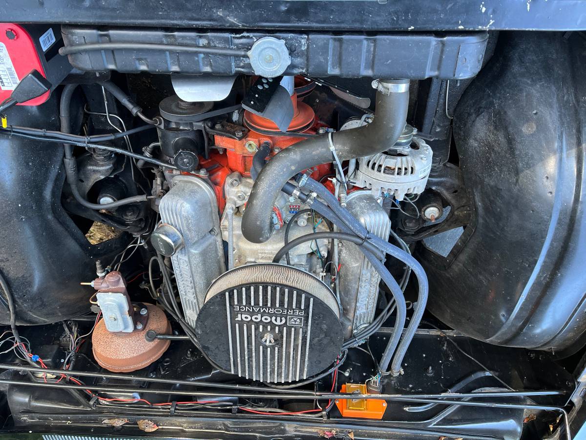 Plymouth-fury-iii-1967-black-14