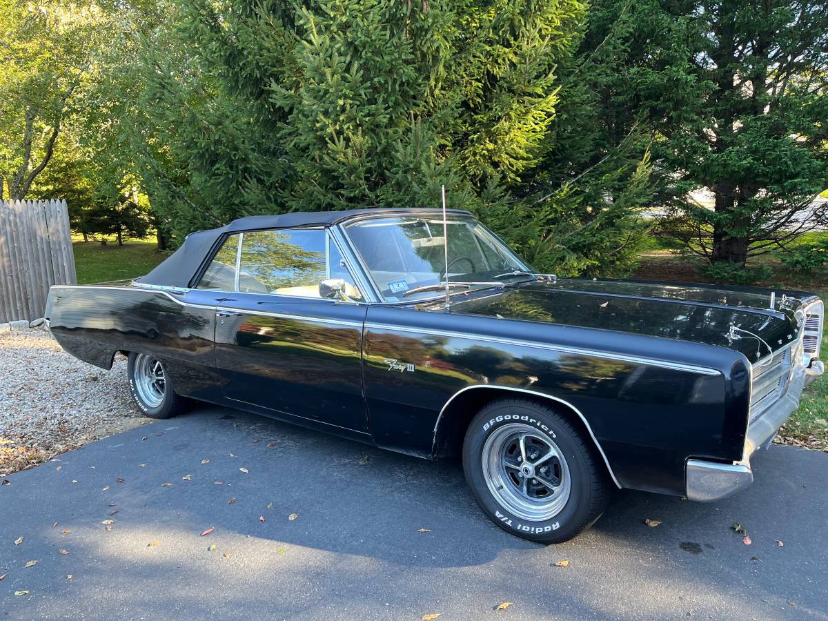 Plymouth-fury-iii-1967-black-2