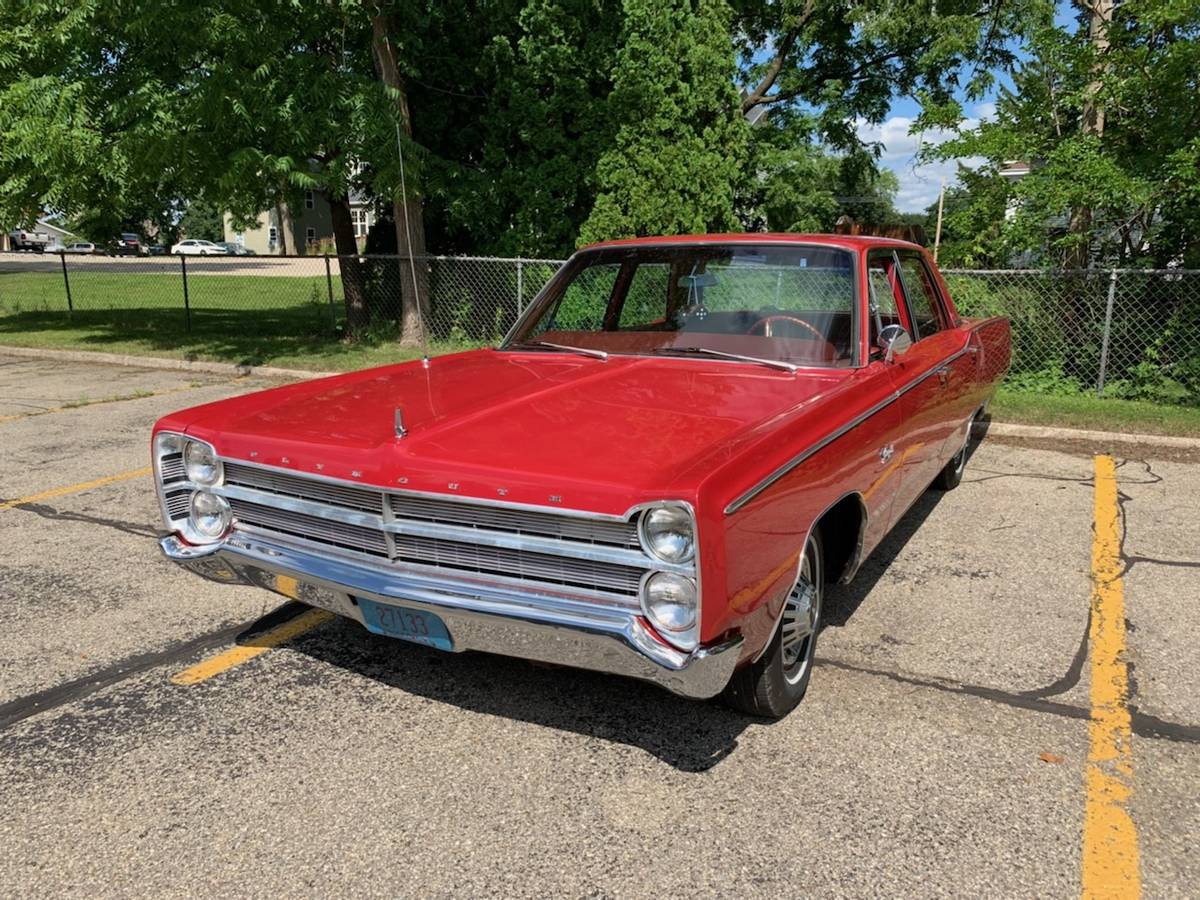 Plymouth-fury-iii-1967-red-7