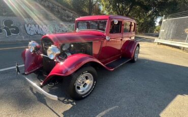 Plymouth-pb-model-1932-red-1