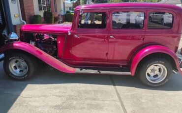 Plymouth-pb-model-1932-red-2