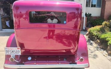 Plymouth-pb-model-1932-red-4