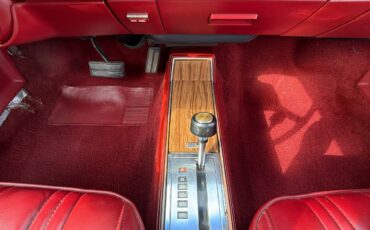 Plymouth-reliant-sp.-edition-1981-red-17