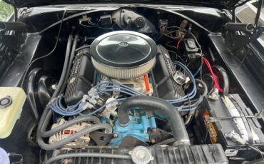 Plymouth-roadrunner-1968-23