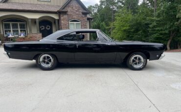 Plymouth-roadrunner-1968