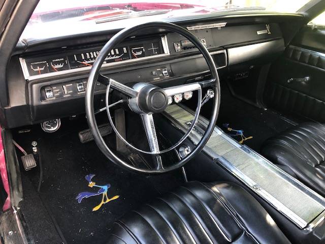 Plymouth-roadrunner-1968-custom-10