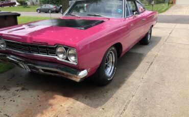 Plymouth-roadrunner-1968-custom-4