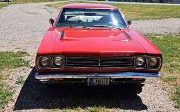 Plymouth-roadrunner-1969-red