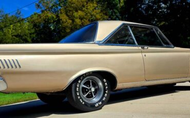 Plymouth-satellite-1965-4