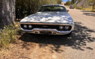 Plymouth-satellite-sebring-plus-1971-white-18
