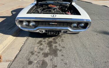 Plymouth-satellite-sebring-plus-1971-white