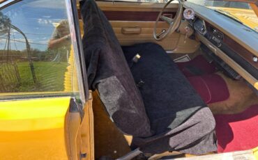 Plymouth-scamp-1971-yellow-3