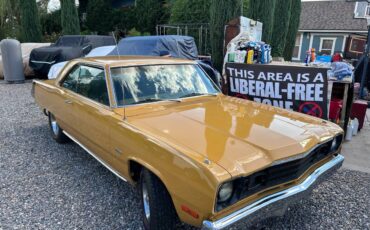 Plymouth-scamp-1971-yellow