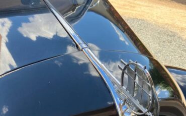 Plymouth-sedan-1935-black-1