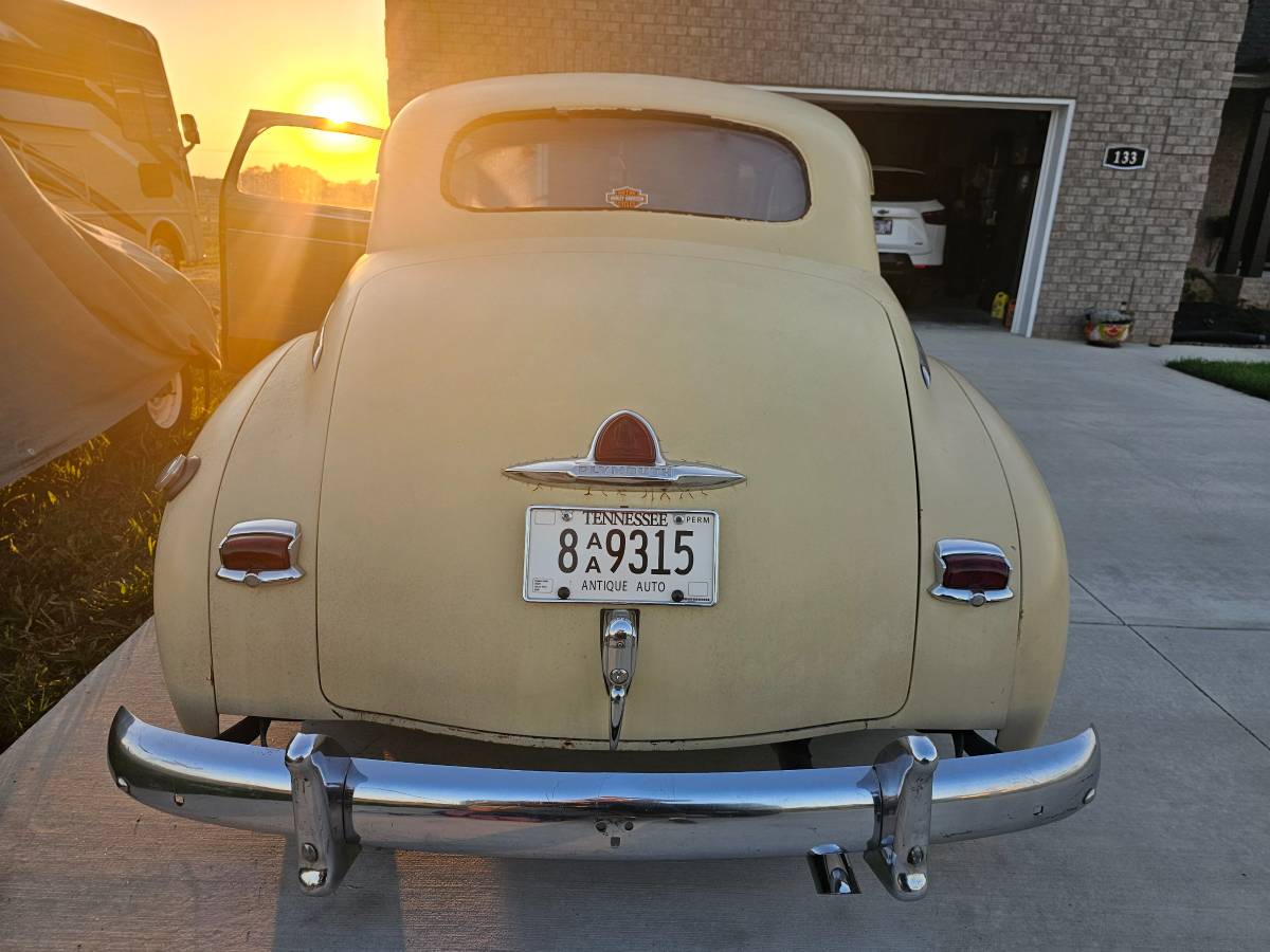 Plymouth-special-deluxe-1947-brown-6