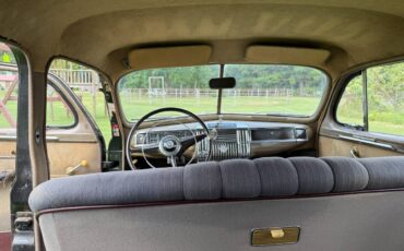Plymouth-special-deluxe-1948-black-2