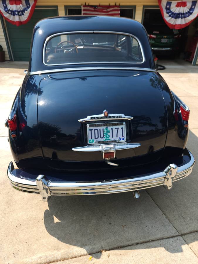 Plymouth-special-deluxe-1949-blue-3