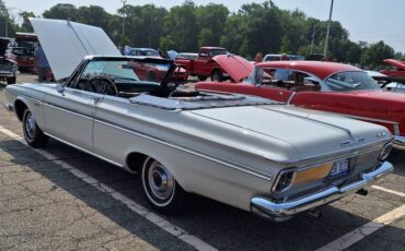 Plymouth-sport-fury-convertible-1963-white-4