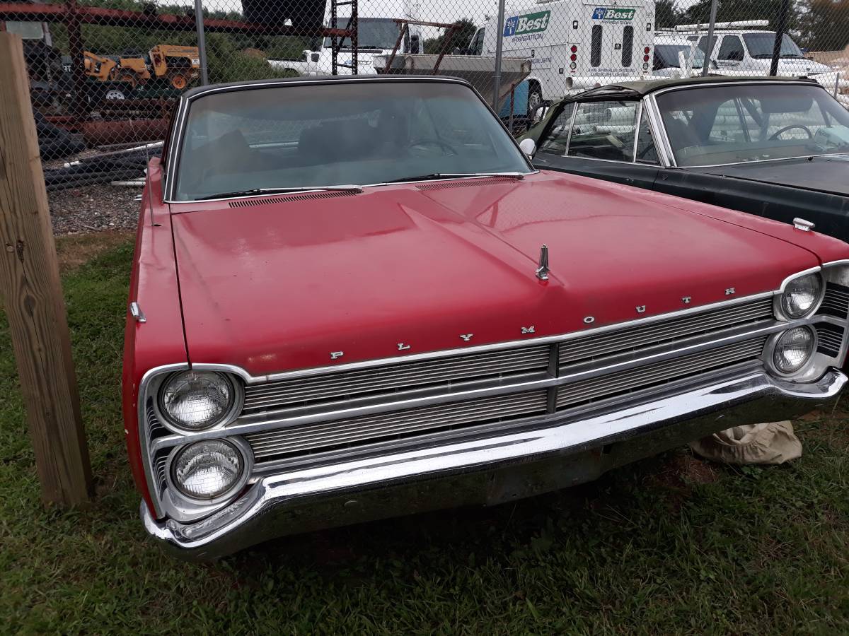 Plymouth-sport-fury-·-coupe-·-1967-12