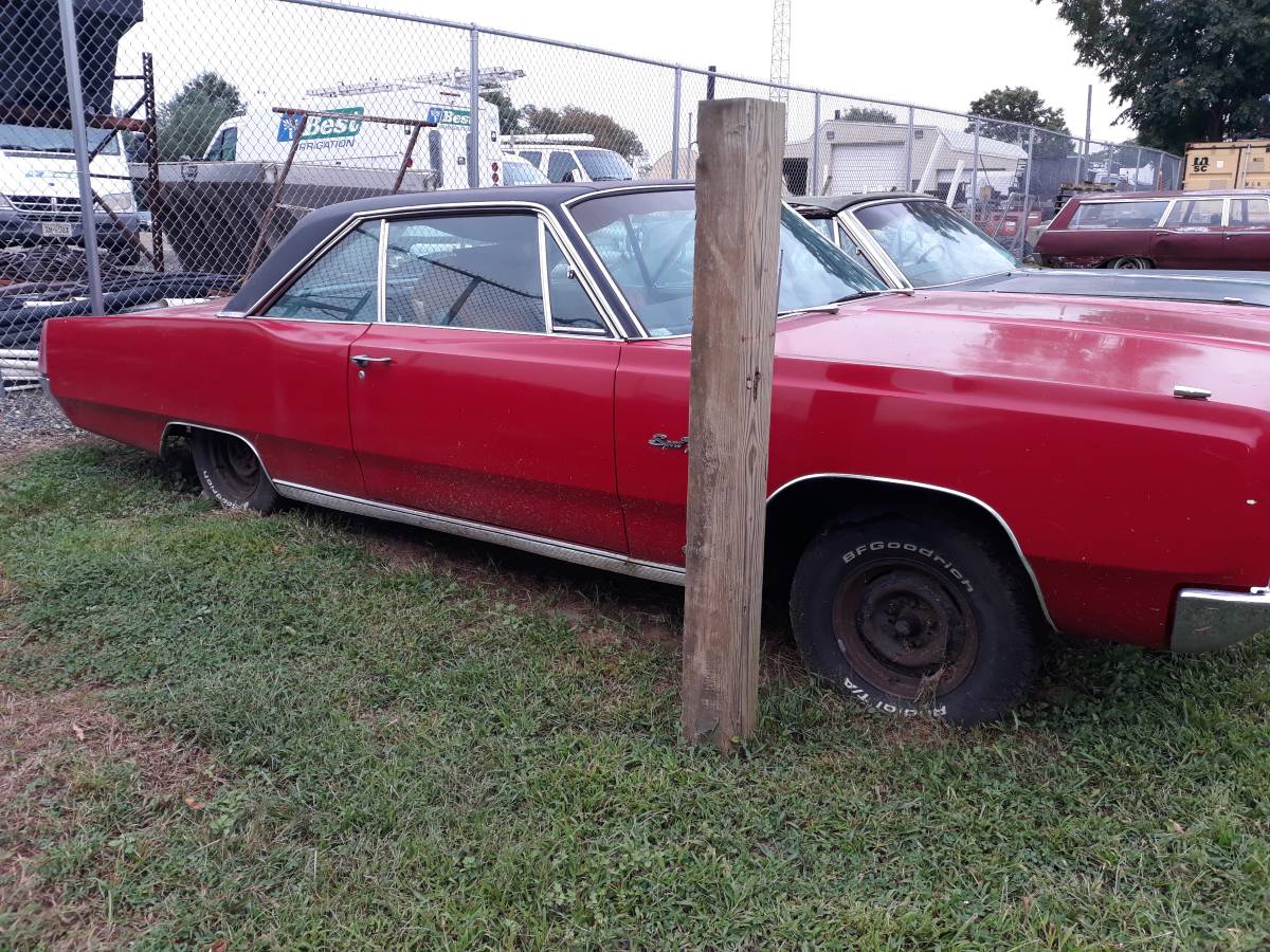 Plymouth-sport-fury-·-coupe-·-1967-19