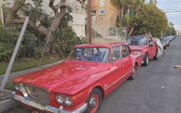 Plymouth-valiant-1960