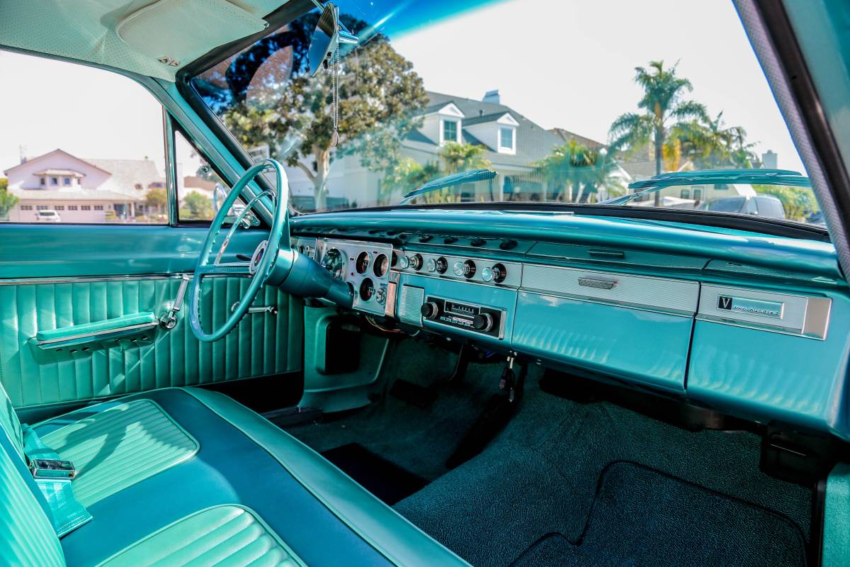 Plymouth-valiant-1964-blue-16
