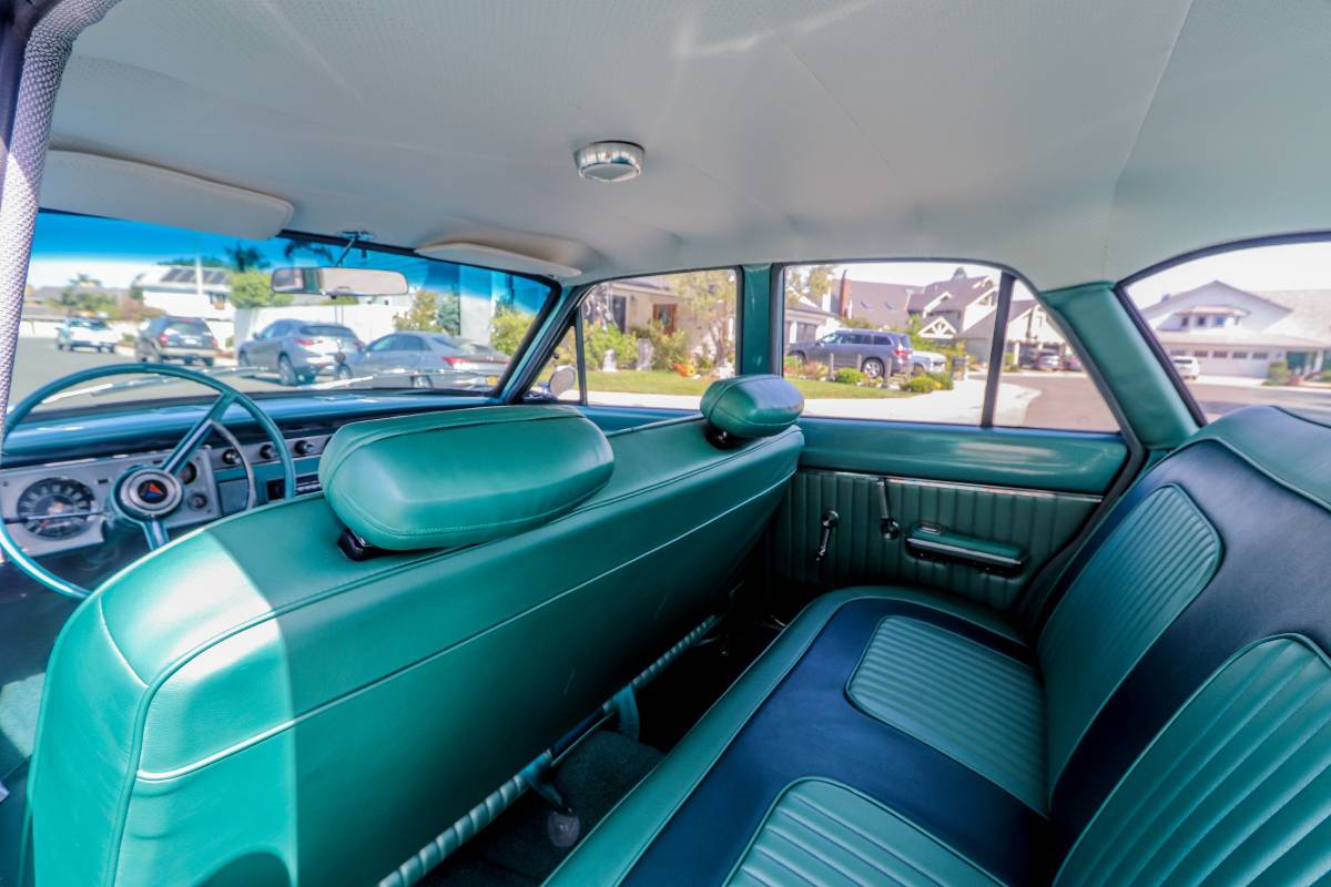 Plymouth-valiant-1964-blue-5