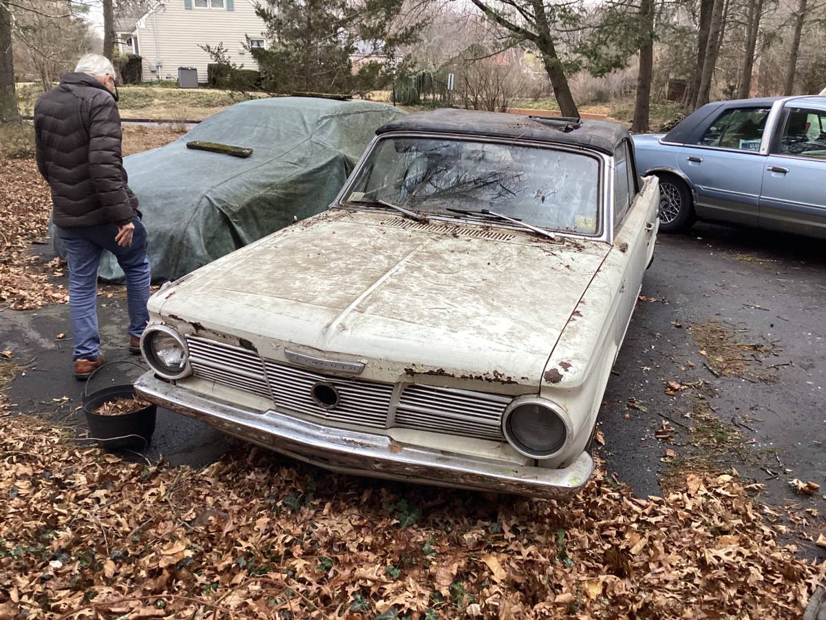 Plymouth-valiant-1964-white