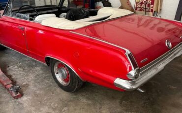 Plymouth-valiant-1965-red-1