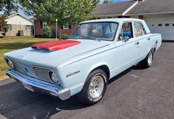 Plymouth-valiant-1966-blue