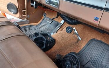 Plymouth-valiant-1966-custom-6