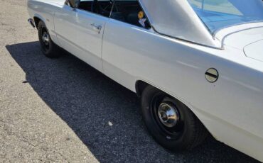 Plymouth-valiant-1972-white-1