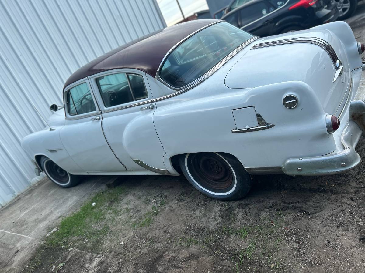 Pontiac-1954-white-16