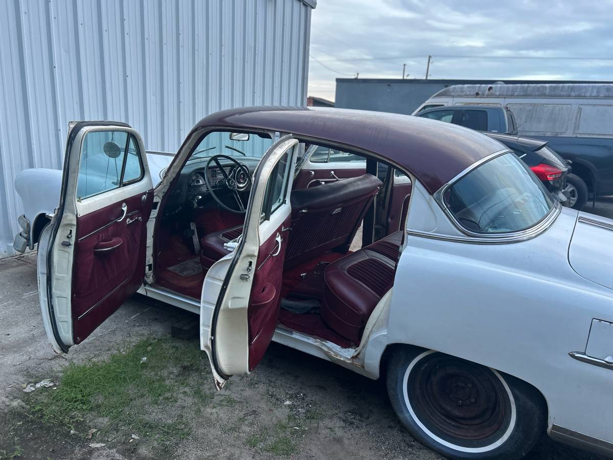 Pontiac-1954-white-9