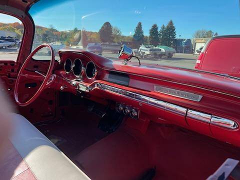 Pontiac-1959-red-4