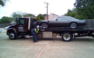 Pontiac-1980-grey-21