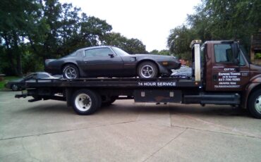 Pontiac-1980-grey-22