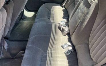 Pontiac-1993-grey-7