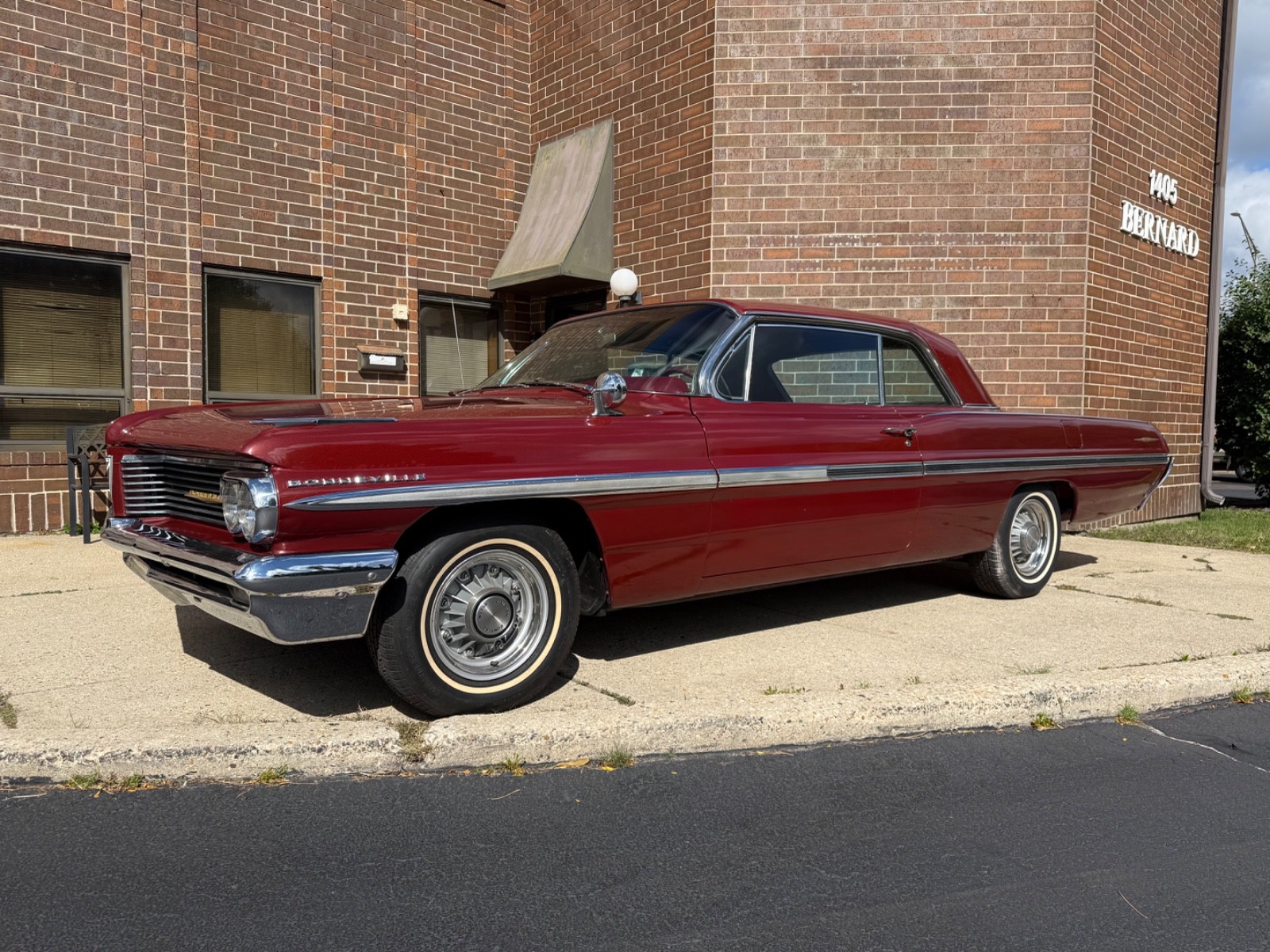 Pontiac-Bonneville-1962-Coupe-1