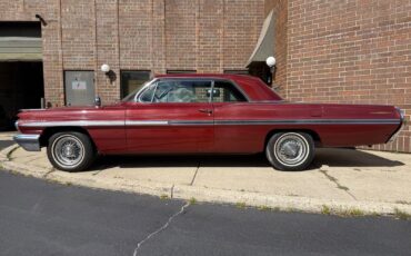 Pontiac-Bonneville-1962-Coupe-2