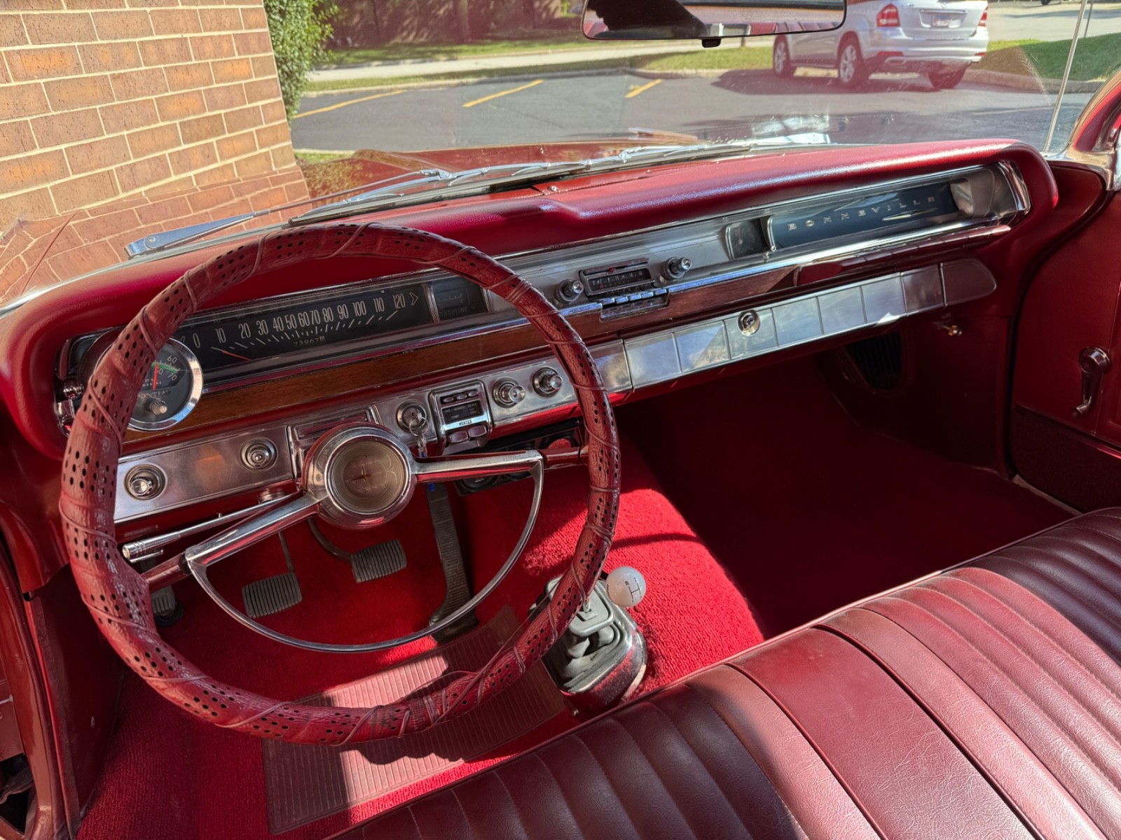 Pontiac-Bonneville-1962-Coupe-28