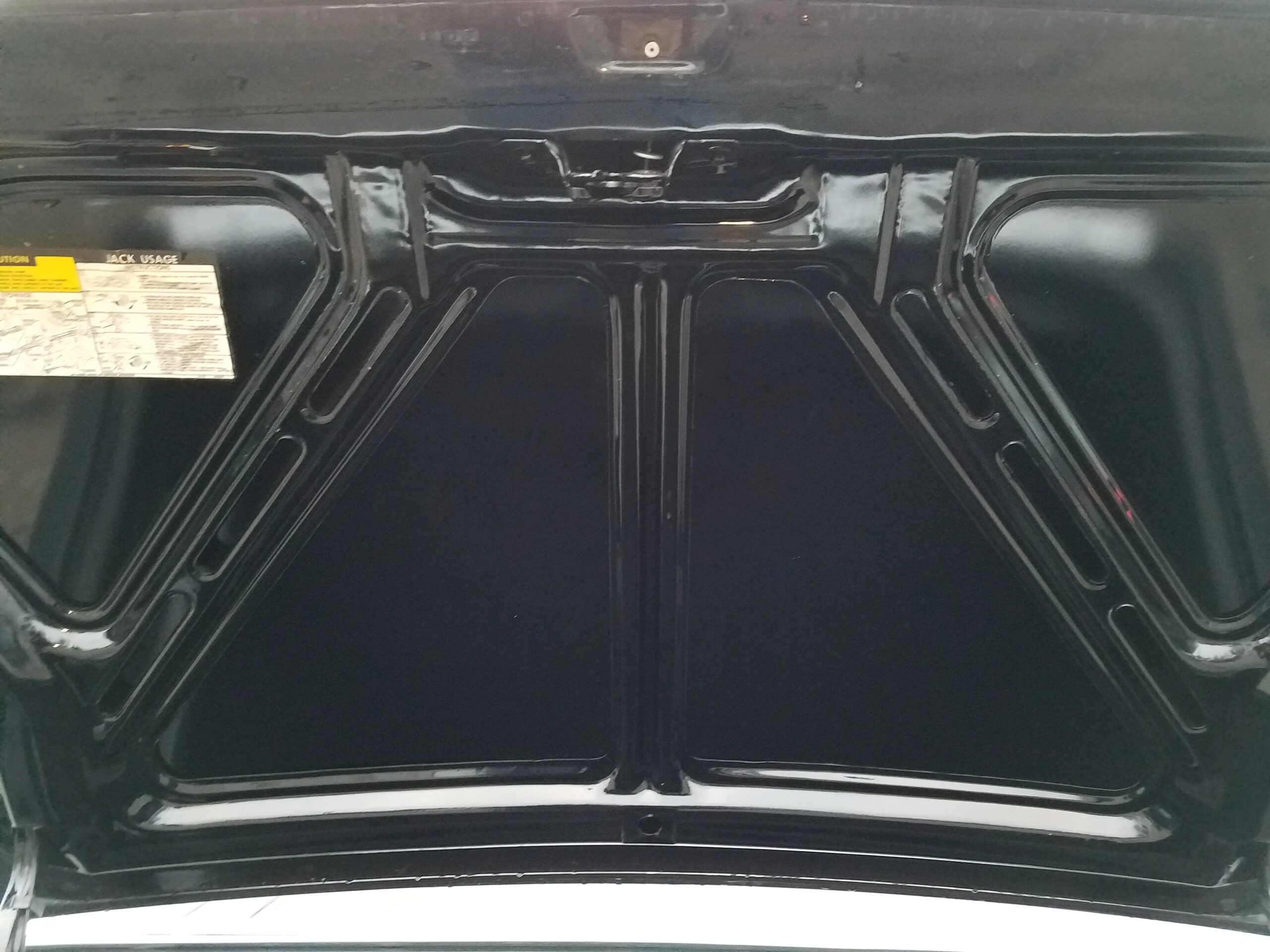 Pontiac-Bonneville-1979-Black-Red-4