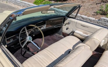 Pontiac-Bonneville-convertible-1967-Beige-Beige-14