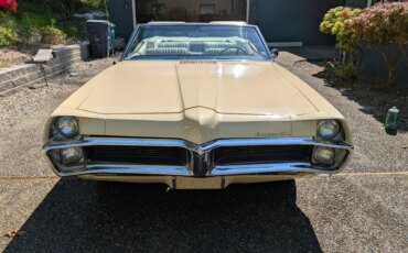 Pontiac-Bonneville-convertible-1967-Beige-Beige-4
