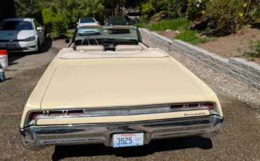 Pontiac-Bonneville-convertible-1967-Beige-Beige-6
