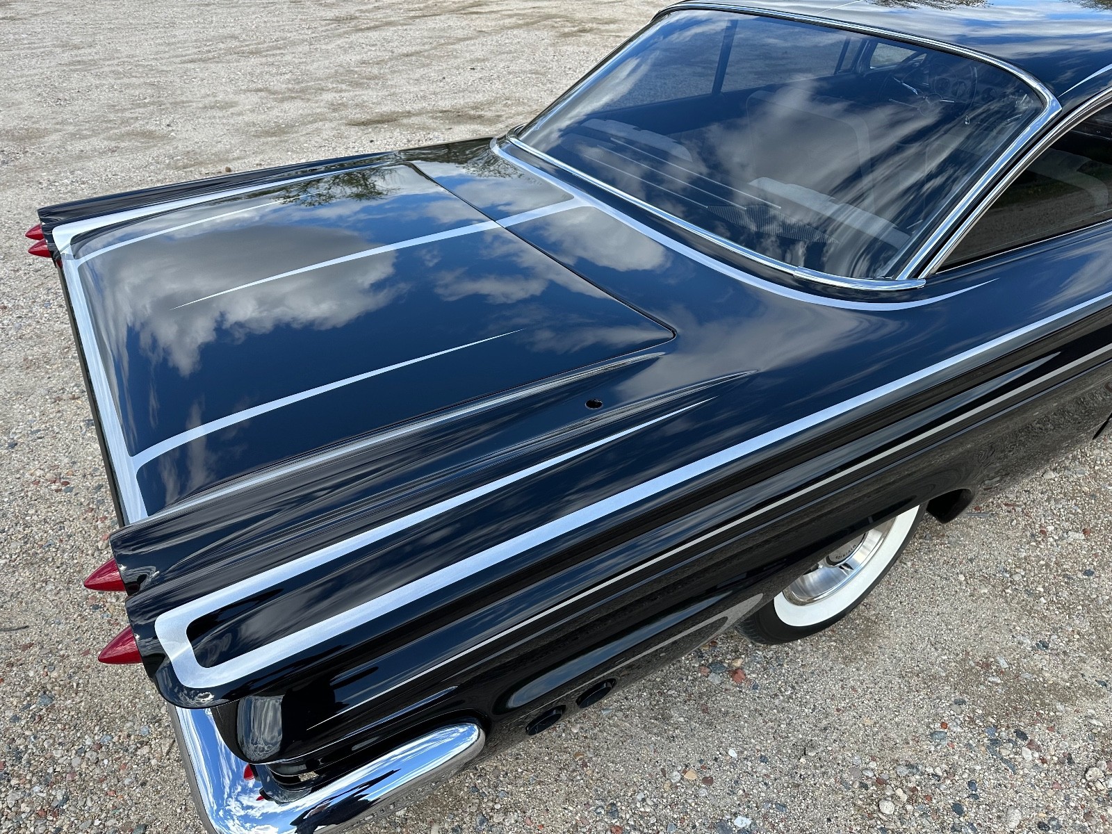 Pontiac-Catalina-1960-Coupe-4